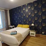 Charming Apartment Near Sacre-Coeur