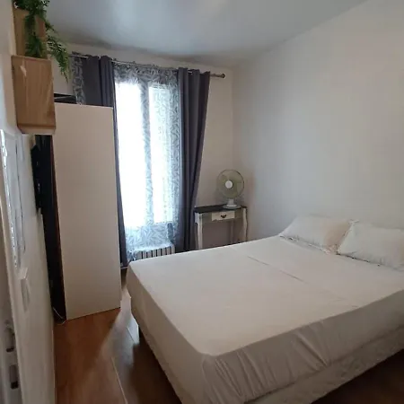 Apartment Charming Near Sacre-coeur