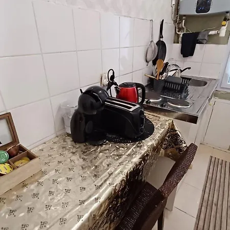 Apartment Charming Near Sacre-coeur Paris